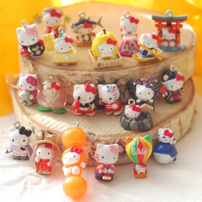 

SANRIO Genuine Hello Kitty Doll Capsules Cream Case Material Hello Kitty Random