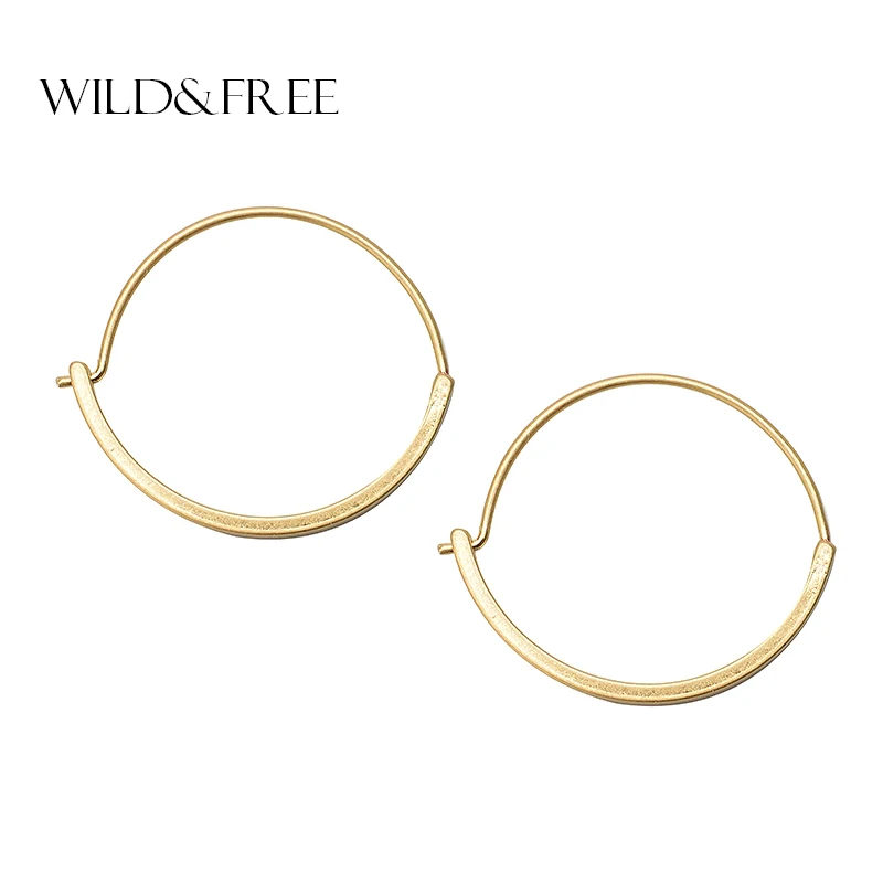

Wild & Free Gold Color Metal Thin Hoop Earrings for Women Girls Minimalist Geometric Round Hoops Earrings Boho Circle Earrings