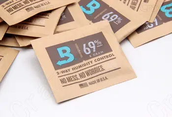 

Small Size 69% Boveda 8 Gram 2-Way Humidity Control Humidipak Humidifier