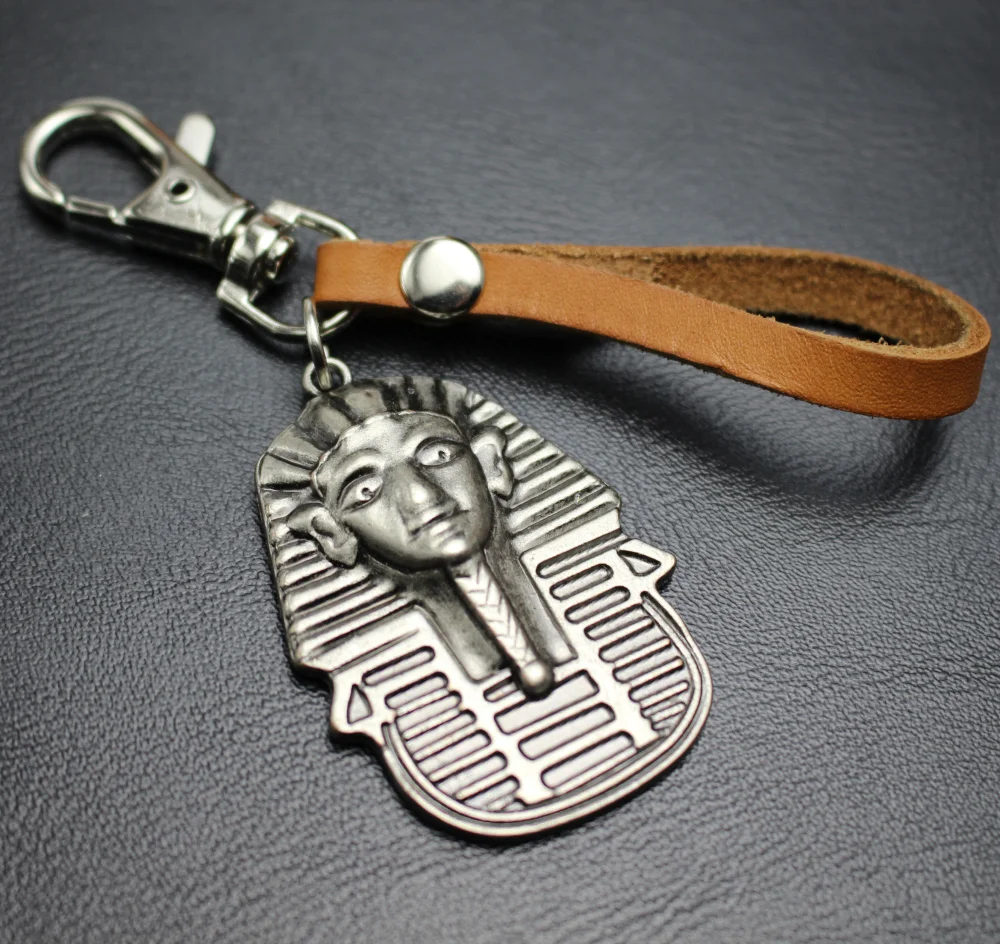 

Great Sphinx of Giza Pendant Leather KeyChain Dog Hook Buckle Keyings Car Key Holder Lovers Bag Hang Valentines Gift 16 Colors
