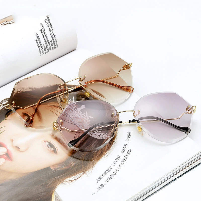 

Sunglasses Women Fashion Rimless Sun Glasses Gradient Cutting Lens Clear Shades for Women Luxury Eyewear 2019