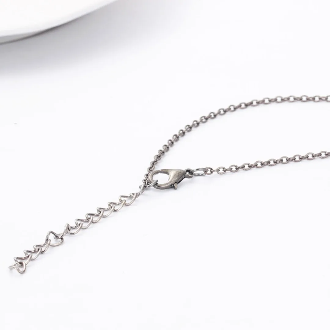 Handmade Boho Transparent Resin Green Plant Leaves Necklace Vintage Round Water Drop Pendant Necklace For Women
