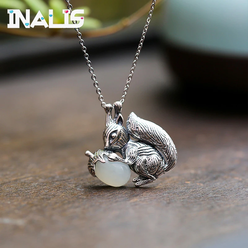 

INALIS Unique Necklace S925 Sterling Silver Natural Hetian Jade Mosaic Squirrel Pine Nut Pendant Female Clavicle Chain Jewelry