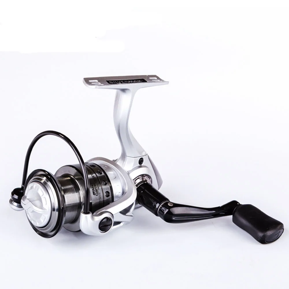 

Silver Max 500 High Value 5+1BB Ball Bearing Gear Ratio 5.2:1 Freshwater Spinning Fishing Reel with Carton Box