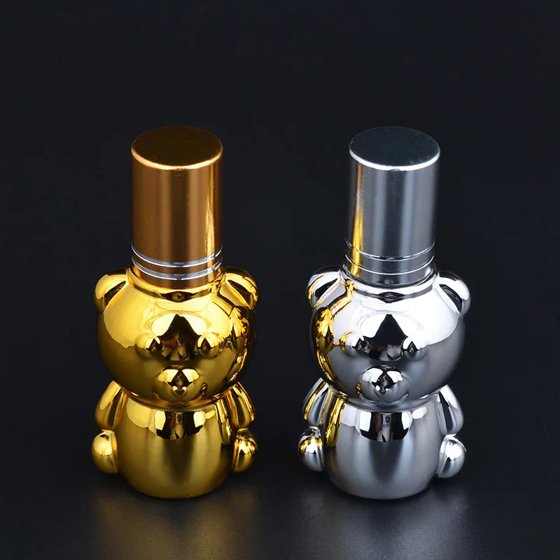 

2 color 8ml cute Bear Refillable Conveniet Empty Atomizer Perfume Bottles Scent Pump Spray Case parfum airless cosmetic containe