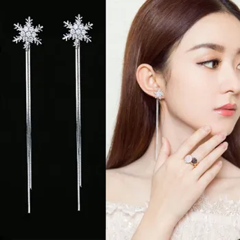 

New Elegant Long Pendant Snowflake Female Tassel Earrings Fashion Jewelry for Women Exquisite Zircon Rhinestone Earring