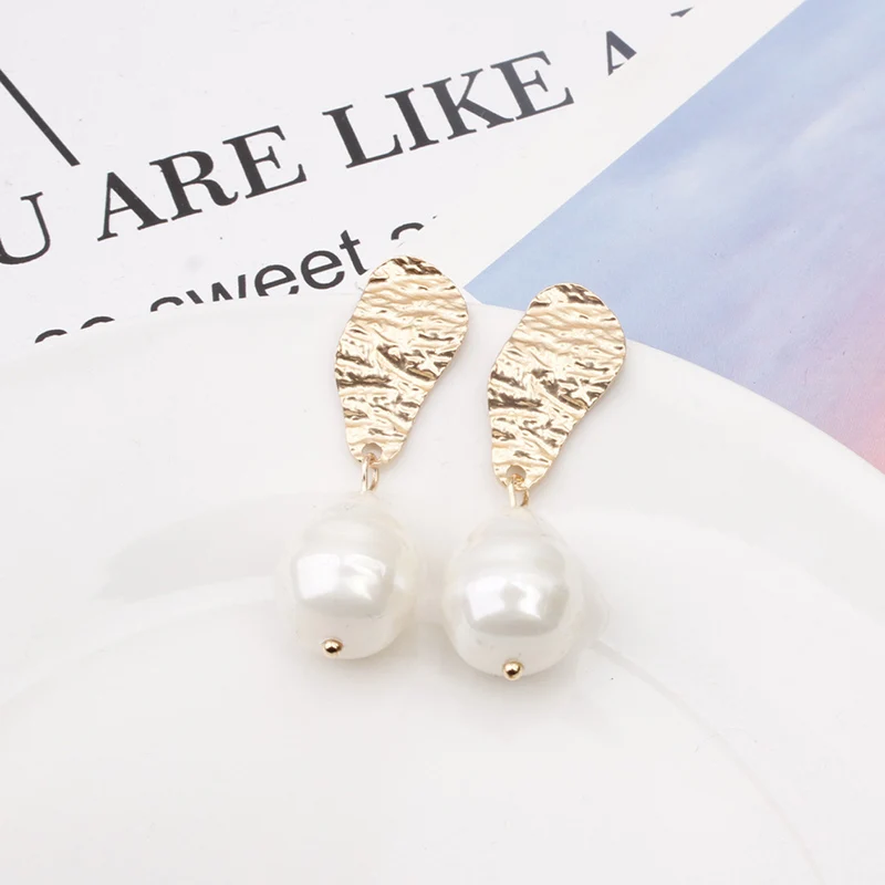 Новая мода Irregualr имитация жемчуга Серьги золотые металлические геометрические