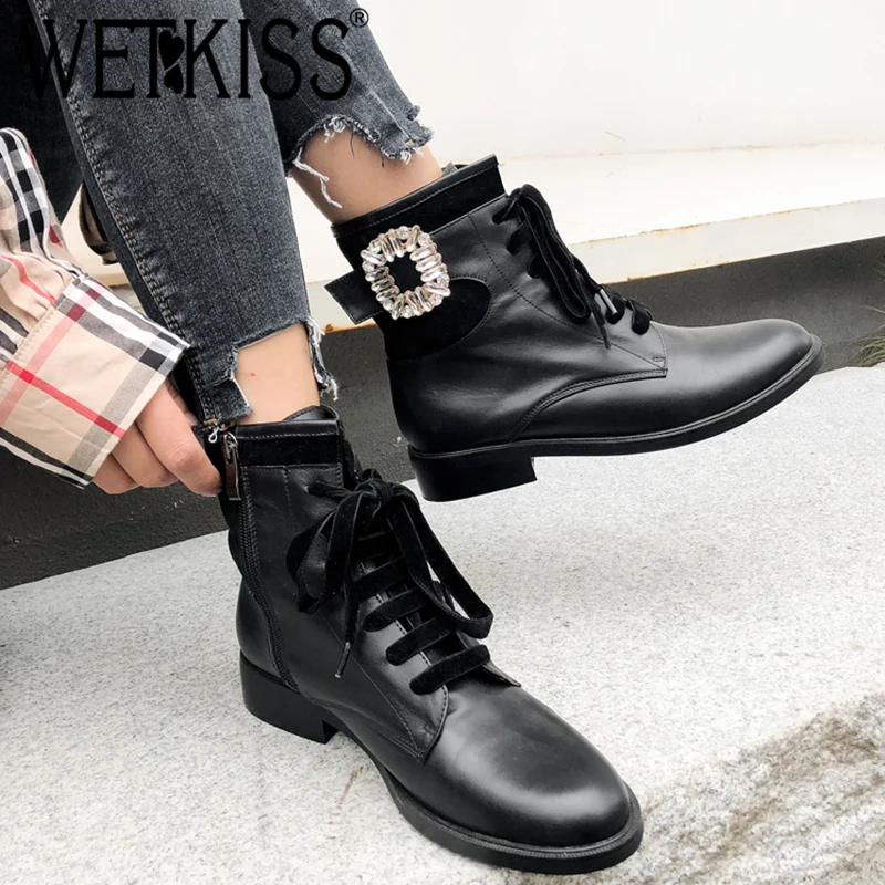 Goede WETKISS Echt Leer Vrouwen Enkellaars Kruis Gebonden Ronde Neus Kristal Footwear Lage Hakken Vrouwelijke Motorfiets Boot Schoenen Vrouw Nieuwe