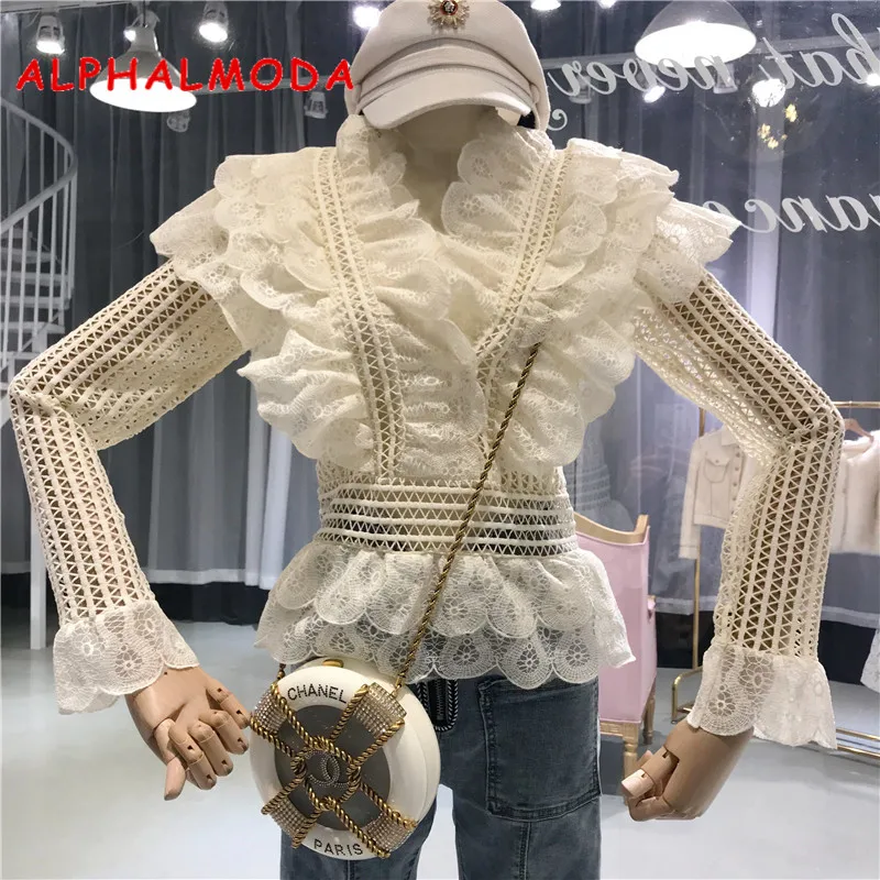 Женская кружевная блузка ALPHALMODA облегающая однотонная с оборками 2018 | одежда