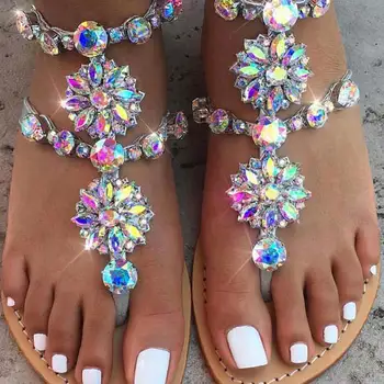 

Hot Shoes Women Sandals 2019 Flip Flop Mid-Calf Flat Heels Sandals Women Fashion Crystal Rhinestone Backle Strap Wedding Sandals