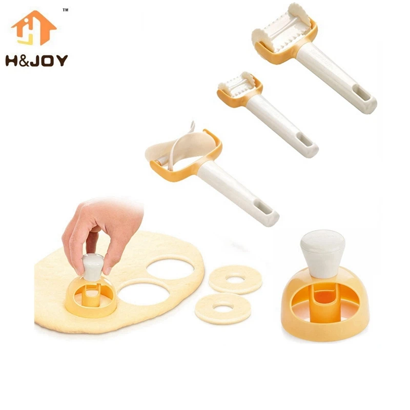 

3Pcs/Set Rolling Angel Biscuit Cookies Cutter Mold Maker Cake DIY Decorating Gun Set Sweet Family Tools