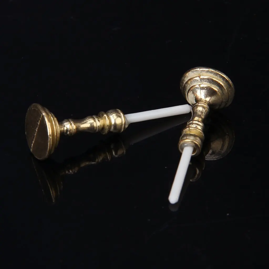 

MACH 1 Pair 1:12 Dollhouse Miniature Chandelier White Candles