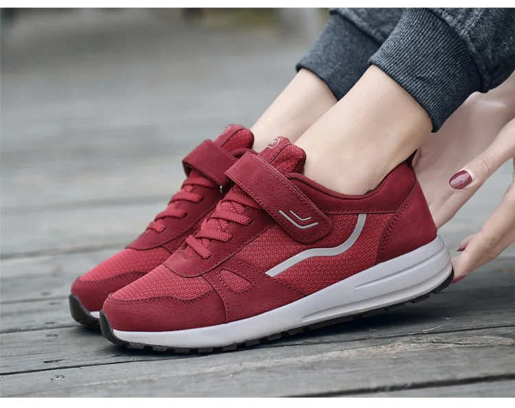 Breathable Unisex Casual Shoes 2018 Lace Up Valentine Sneakers Women Trainers Outdoor Sport Mesh Shoes For Mother Fitness XZ62 (30)