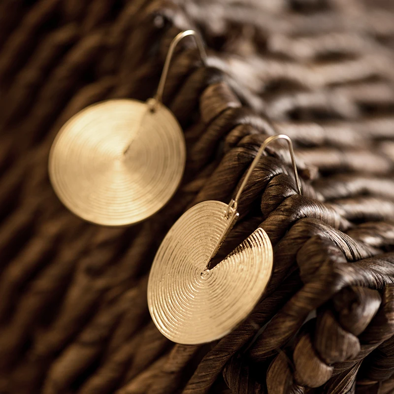 Дикие и свободные новые большие круглые индийские Висячие серьги для женщин винтажные ювелирные изделия Модные золотые серебряные цветные массивные серьги из сплава