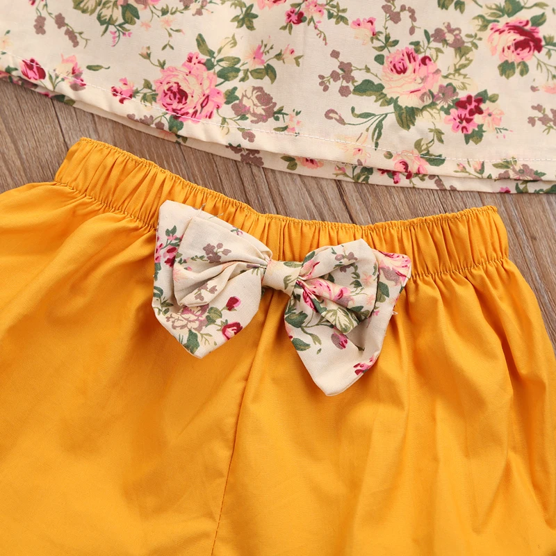 Летняя одежда для новорожденных девочек, топ на бретелях с цветочным рисунком+ шорты с бантом, комплект из 2 шт., Bebek Giyim, комплект одежды для малышей