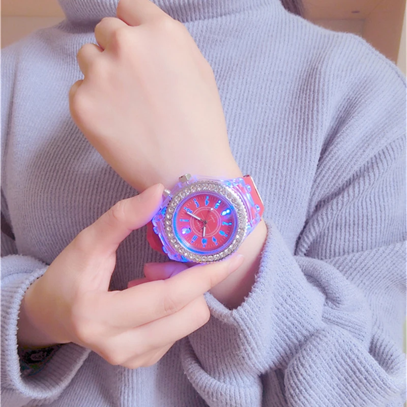 2016 Hyun Colorful Lights LED Watch  Fashion Silicone Diamond Rhinestone Watch Ladies Quartz Wrist Watch Luminous Male Watch