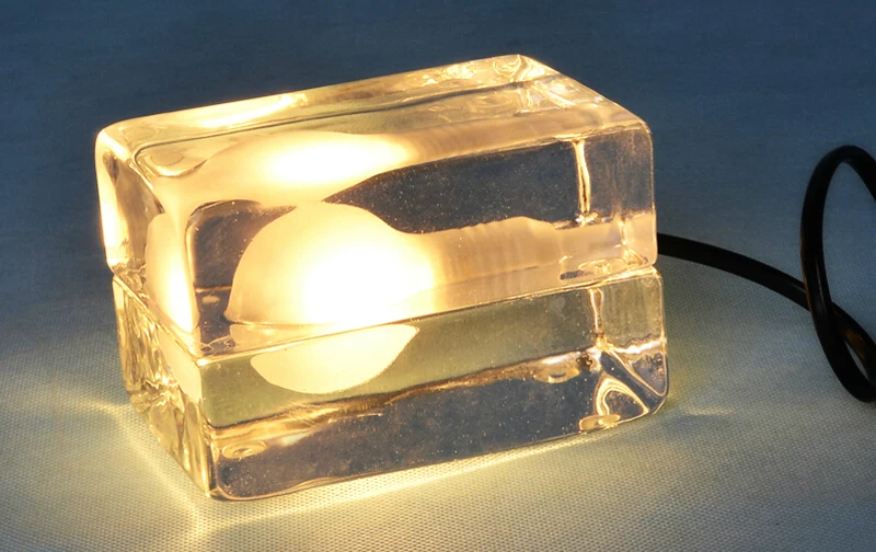 ice cube touch table lamp