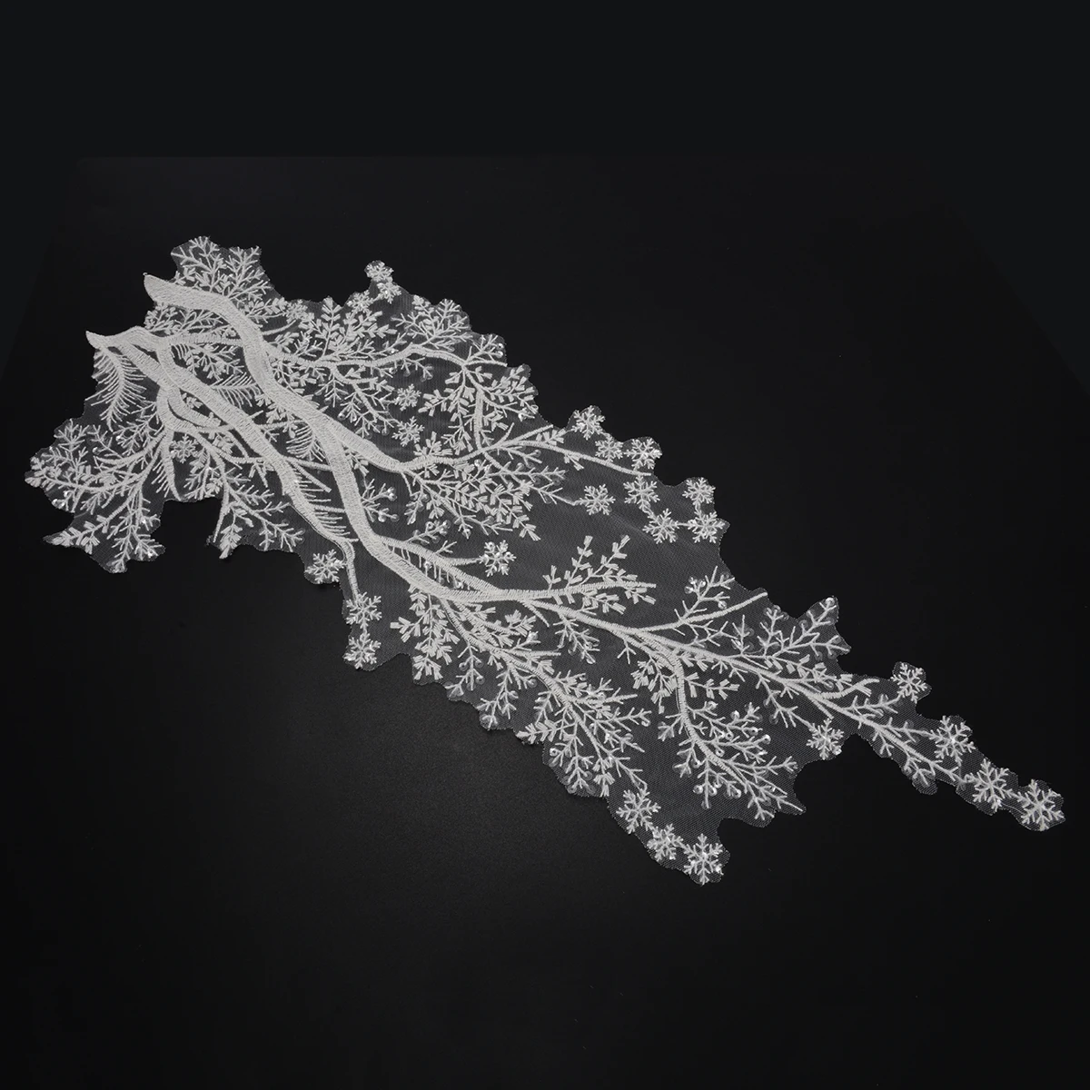 New Style Bridal Lace Applique Embroidery Motif Trim Fashionable DIY Applique for Wedding Dress Home Decoration 510x240mm