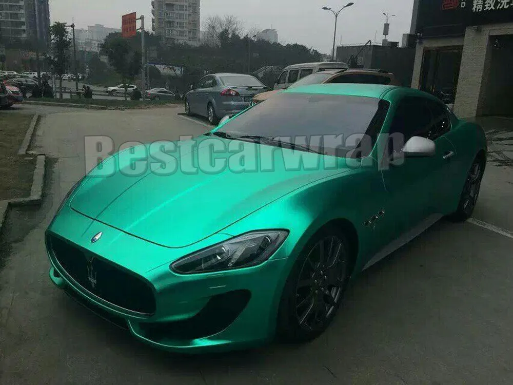 Тиффани Блю авто