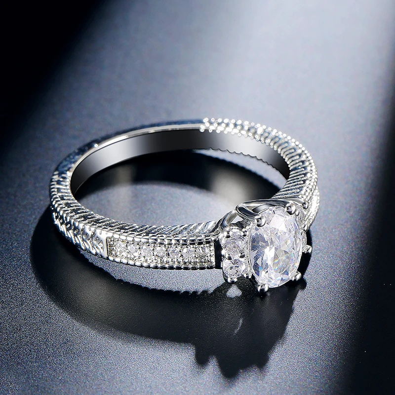 UILZ Modyle 2018 New Fashion White Gold Round Shaped Wedding Ring For Woman Dropshipping UR073