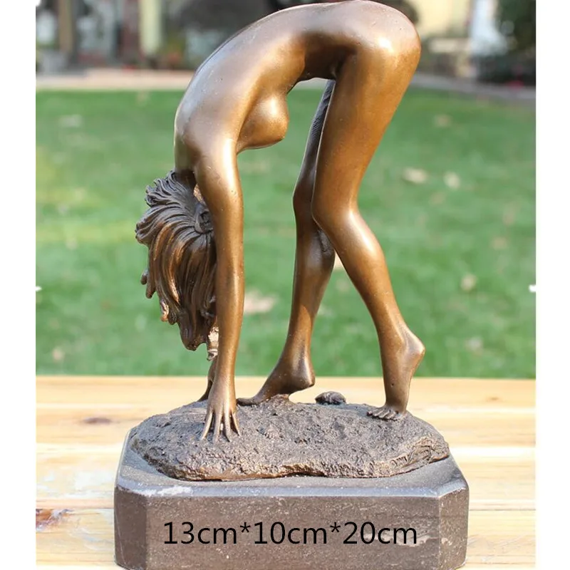 

European Style Body Birthday Suit Sculpture Art Copper Art Craft Study Room Furnishing Articles G1289