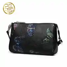 Pmsix 2016 En Relief Papillon Véritable Vache En Cuir Femmes Sac Marque Chic Noir Épaule Sac De Mode Classique Sac À Rabat 210011-1