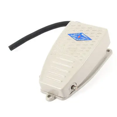 

AC 380V 10A SPDT NO NC Momentary Treadle Foot Pedal Switch Footswitch EKW-5A