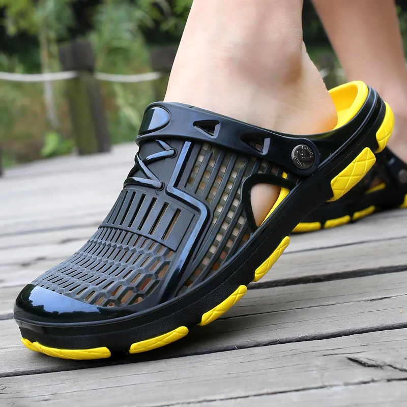 

Original Clog Comfortable Men Classic Sandals Summer Outdoor Beach Shoes Fit Flop Slip On Garden Casual Water Ombre Slippers