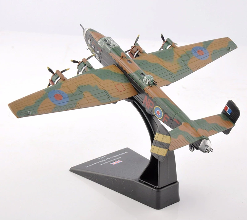 1944 Второй мировой войны Royal Air Force Bomber UK 1/144 Хандли страница Галифакс B. Mk III Истребитель модель для детей коллекция подарок