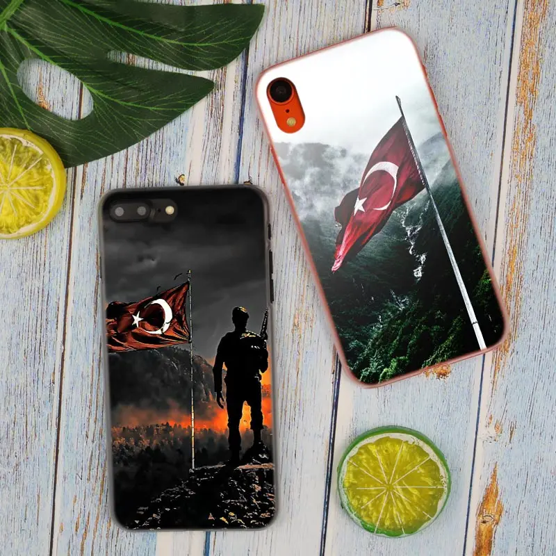 Жесткий прозрачный чехол для телефона с турецким флагом и солдатиком iPhone X XS Max XR 8