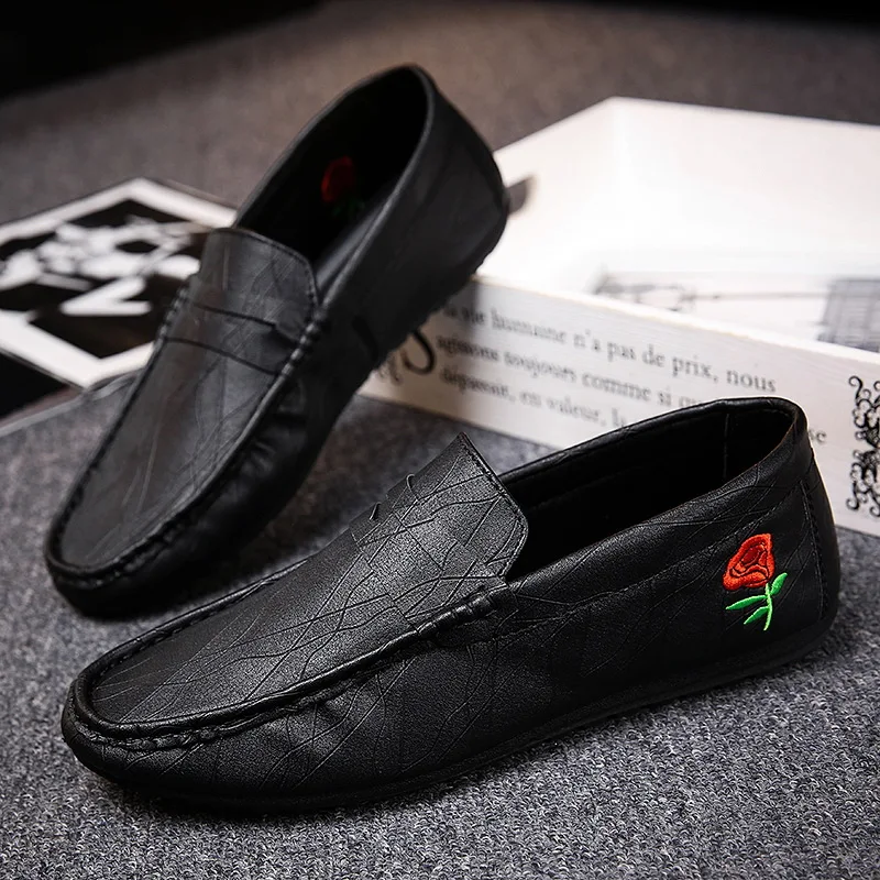 

Spring And Autumn New Men's Casual Shoes Fashion Leather Upper Men's Shoes 2019 Brand Design Lok Fu Shoes Breathable Flat Shoes