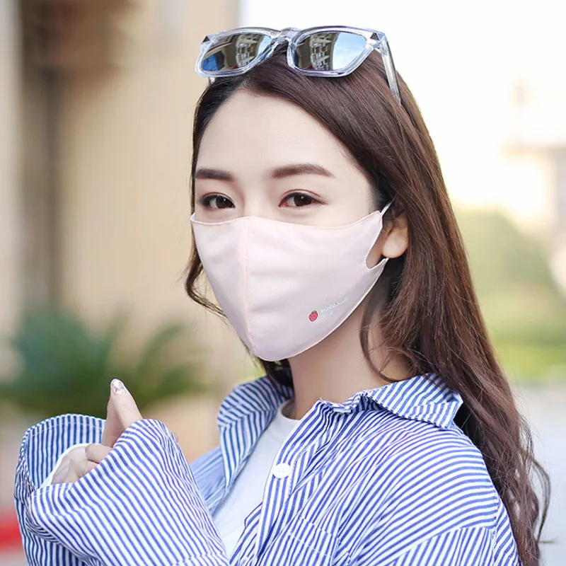 Cartoon Erdbeere Maske Frauen Japanischen Mund Gesicht Maske Reusable Anti Verschmutzung Gesicht Schild Wind Proof Mund Abdeckung M013