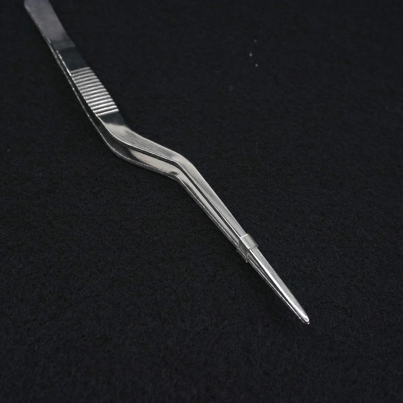 16cm Length SS Medical Gun Type Smooth Dressing Forceps Tweezers Labware