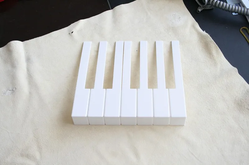 Инструмент для настройки фортепиано, аксессуары, цена пары белой черно-белой кожи