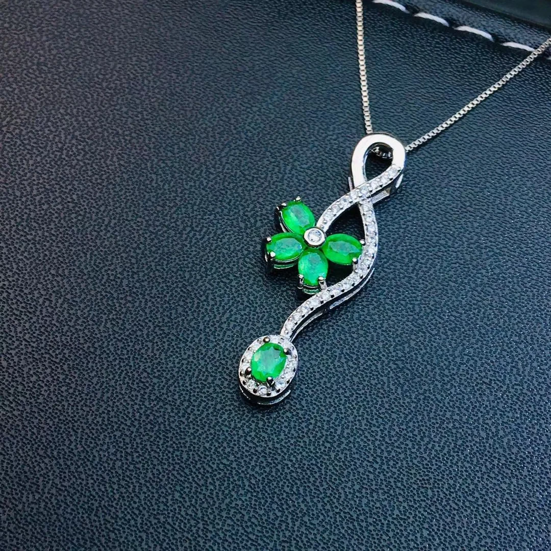 Новый стиль зеленый натуральный изумруд драгоценный камень кулон для ожерелья с серебряными ювелирными изделиями