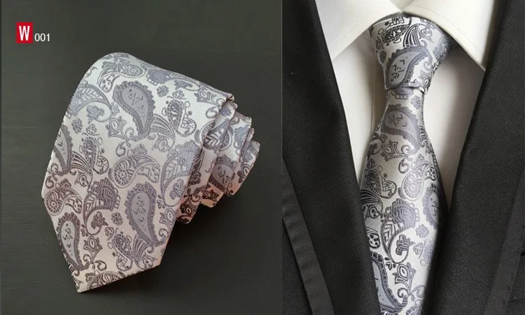 2562561720_377659354