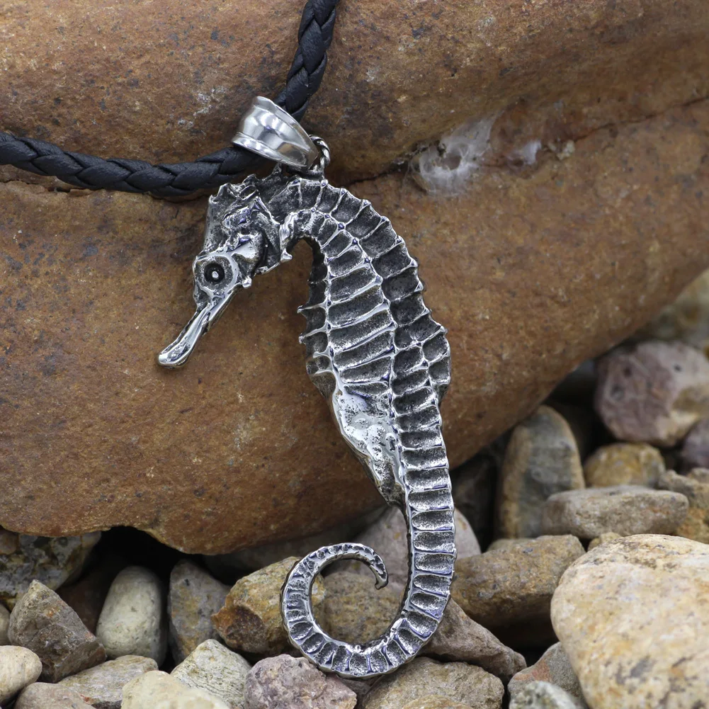 

Whales Fluke Tail Pendant Necklace Knot Whales Tail Necklace