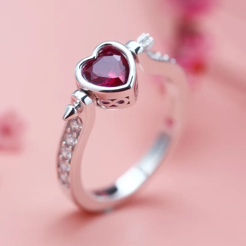 Heart shaped diamond engagement rings for women for sale