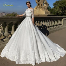 Loverxu, вырез лодочкой, а-силуэт, свадебное платье, Аппликации, с открытыми плечами, половина рукава, платье невесты, со шлейфом, кружевное свадебное платье размера плюс