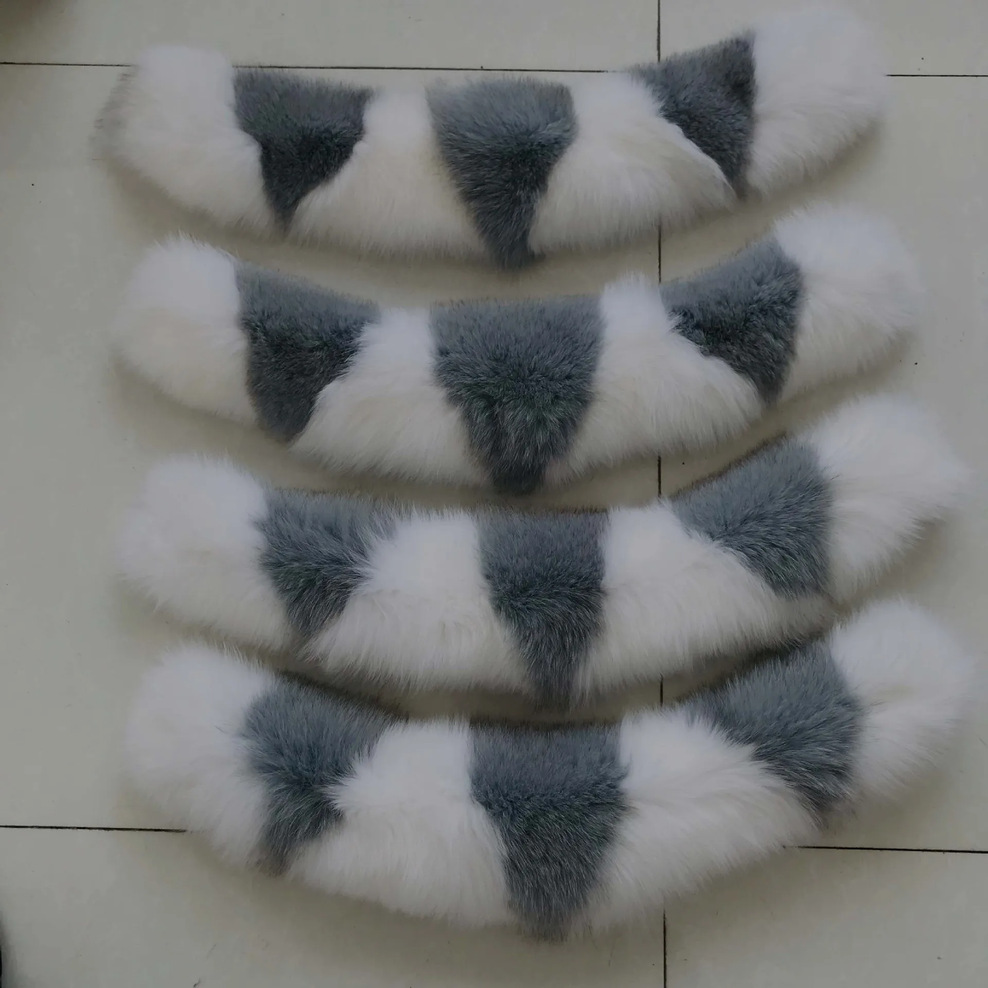 

2019 winter new real fox color collar collar down jacket to overcome the collar