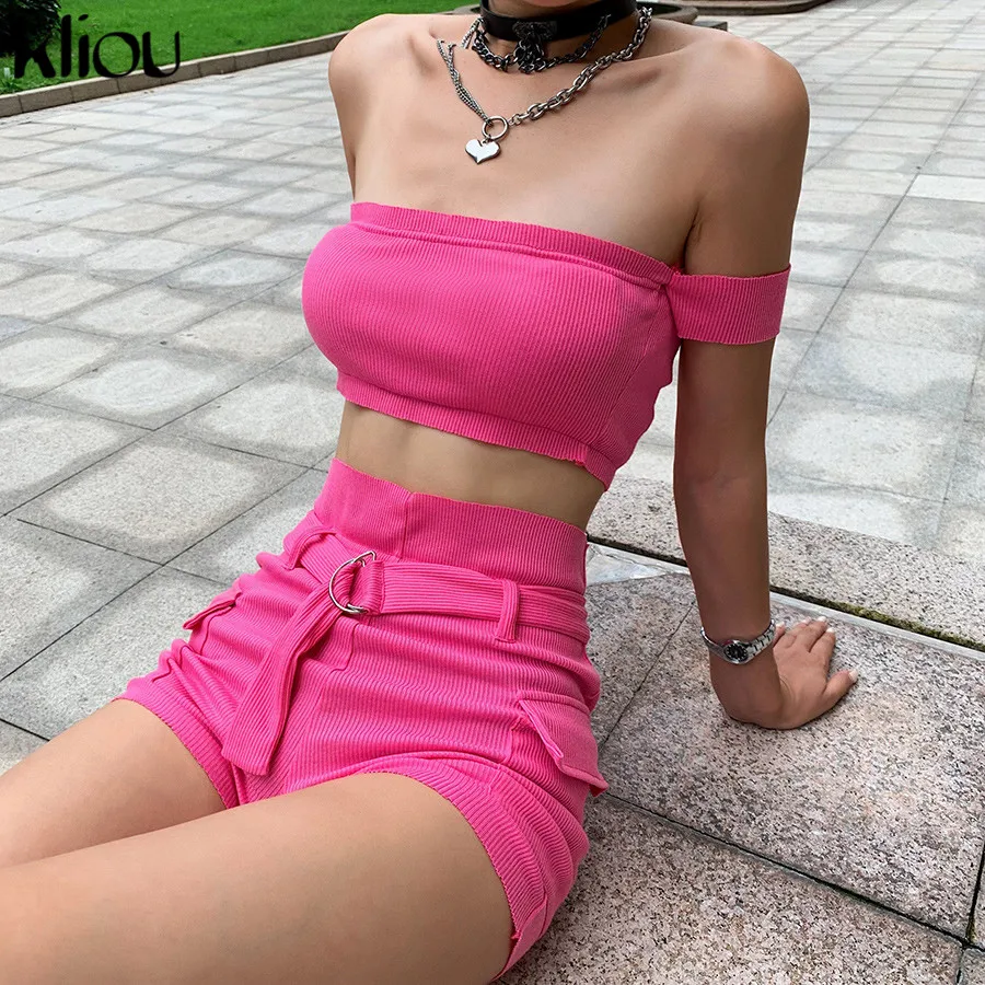 Kliou النساء عارضة مائل الرقبة قصيرة قطعتين مجموعة الأحمر قطع علوية بدون أكتاف مع الزنانير السراويل الزي 2019 الصيف عطلة الملابس Kliou النساء عارضة مائل الرقبة قصيرة قطعتين مجموعة الأحمر قطع علوية بدون أكتاف مع الزنانير السراويل الزي 2019 الصيف عطلة الملابس