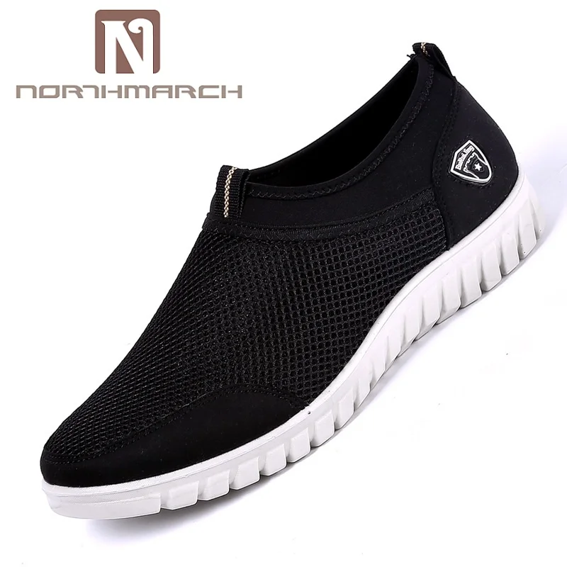 NORTHMARCH حذاء رجالي كاجوال أحذية رياضية الرجال الصيف الانزلاق على شبكة تنفس أحذية لينة يصعب ارتداء المشي حذاء رجالي Zapatillas NORTHMARCH حذاء رجالي كاجوال أحذية رياضية الرجال الصيف الانزلاق على شبكة تنفس أحذية لينة يصعب ارتداء المشي حذاء رجالي Zapatillas