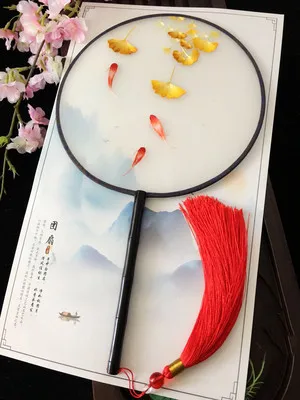 Изящный китайский декоративный Шелковый Вентилятор из шелка тутового дерева для танцев, двусторонняя вышивка Сучжоу, веер для рукоделия с черной ручкой, женский подарок веер - Цвет: style11