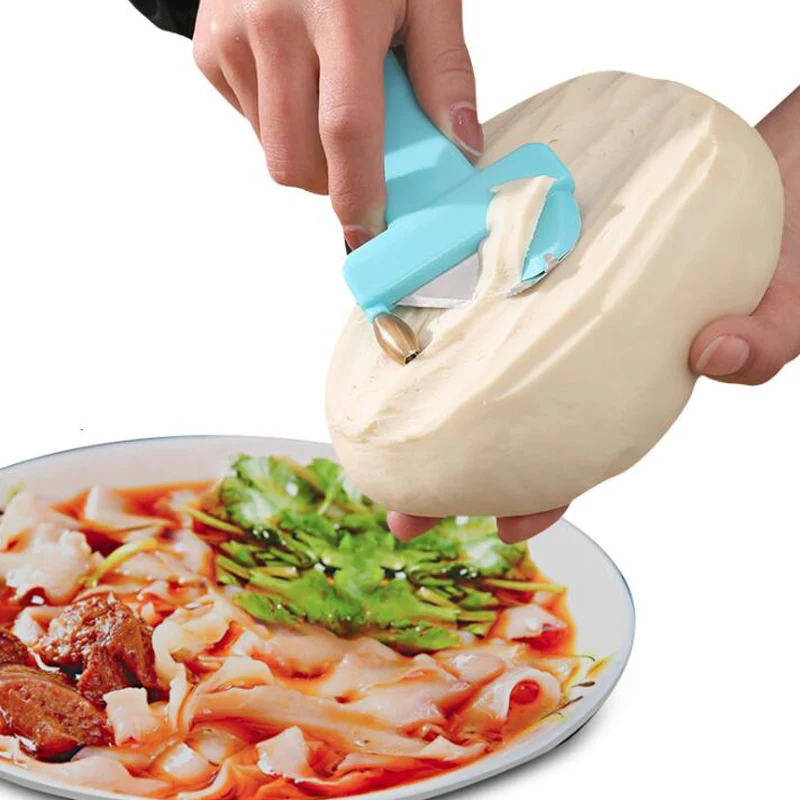 

Manual Spaetzle Slicer Noodles Slitting Machine Plastic Kitchen Noodles Pastry Cutter Knife Flour Dough Noodles Ramen Maker Tool