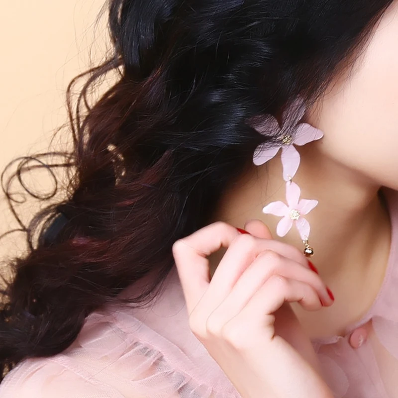 

Solememo 2018 Hot Sale New arrival Cute Flower Drop Earrings For Women Statement Earrings Bohemian Earrings Jewelry E2984