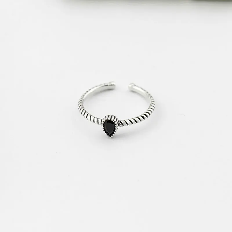 YMR215-2
