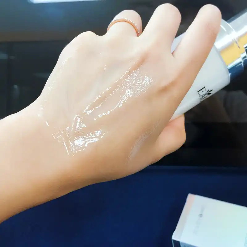 body lotion with hyaluronic acid and collagen