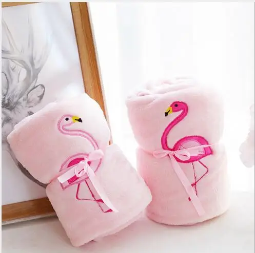 

WYZHY Flamingo Roll Blanket Air Conditioning Blanket Plush Toy Doll Bedside Decoration Send Friends and Children Gifts 100CM
