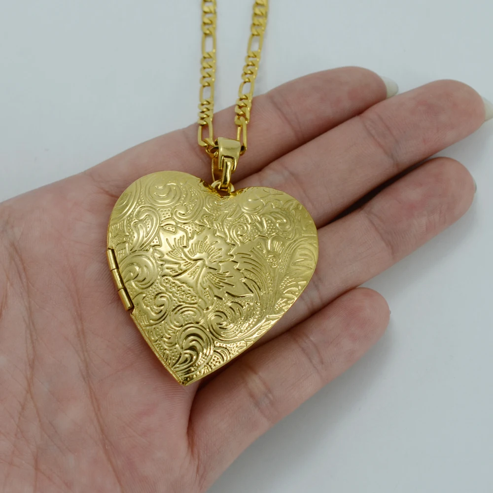 Anniyo Big Heart Pendant Necklaces Gold 