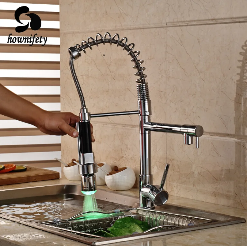Single Lever Chrome Polished Kitchen Sink Faucet One Hole Mixer Tap LED Colors Pull Down Spray